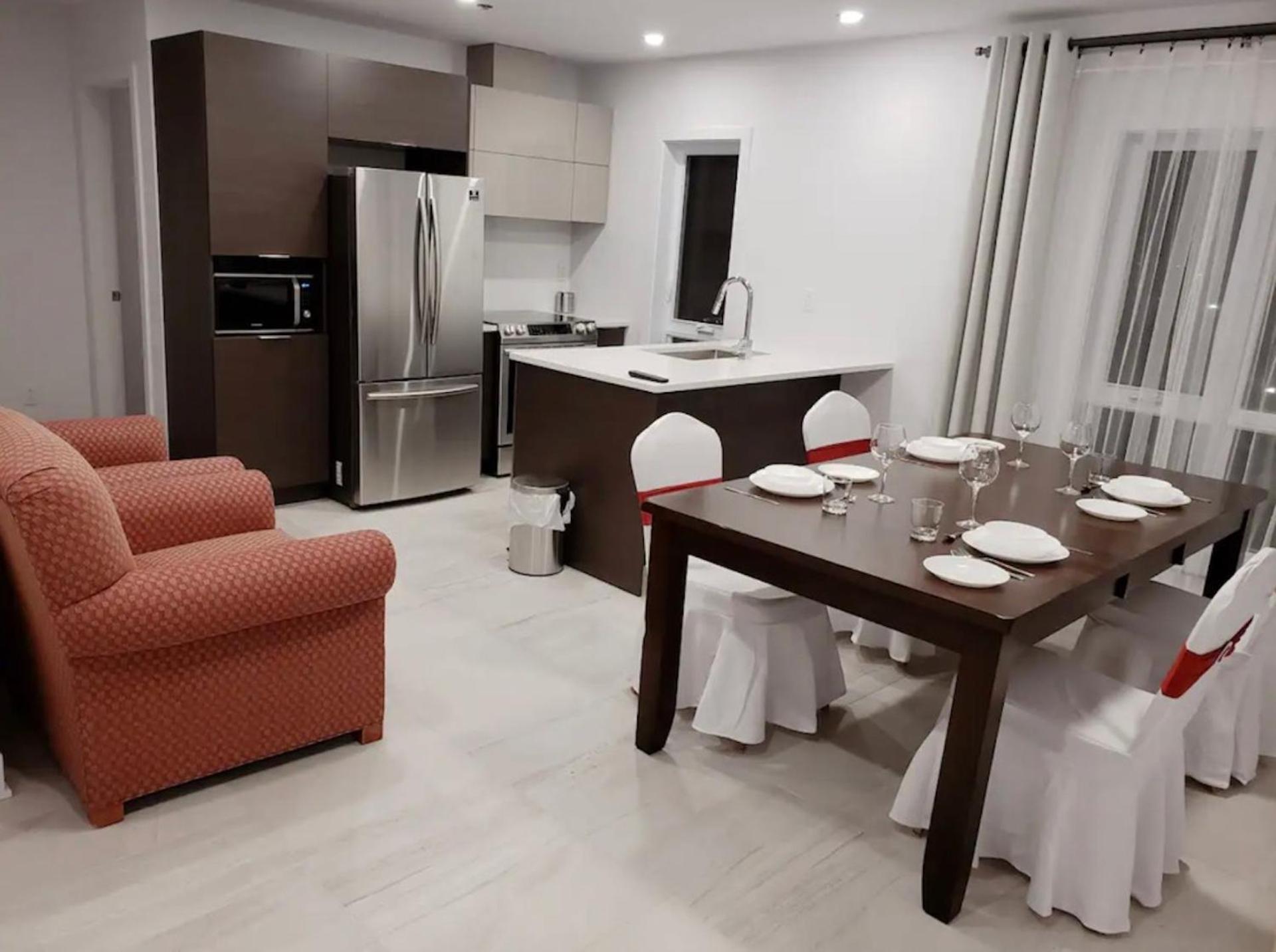 Le Bijou Airhome One Or Two Bedroom Suite Montréal Esterno foto